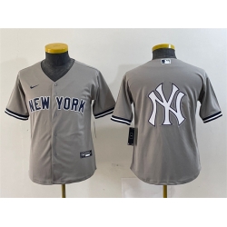 Youth New York Yankees Gray Team Big Logo Cool Base Stitched Baseball Jersey 6